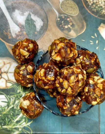 Dry fruit laddu ( home made) 150g, 5p